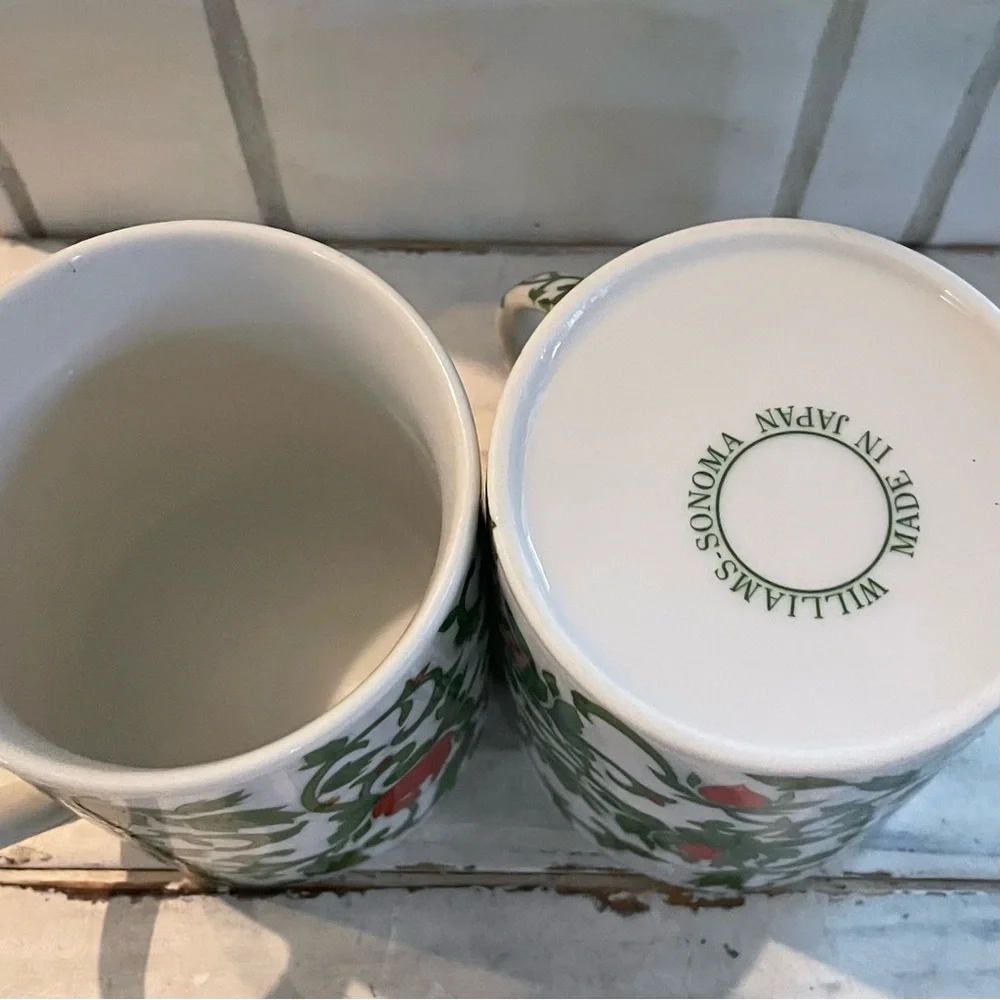 2 Williams Sonoma Christmas ceramic mugs